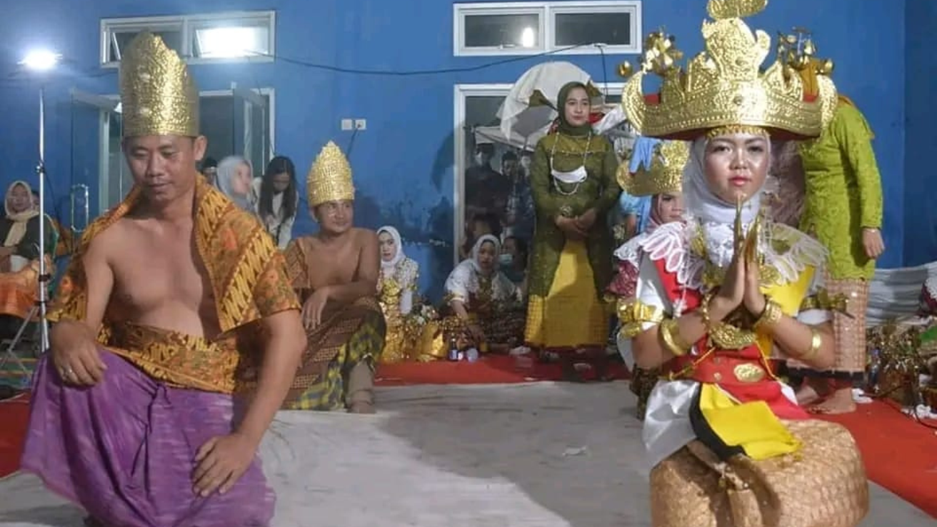 Mengenal Budaya Luhur Pakuon Agung